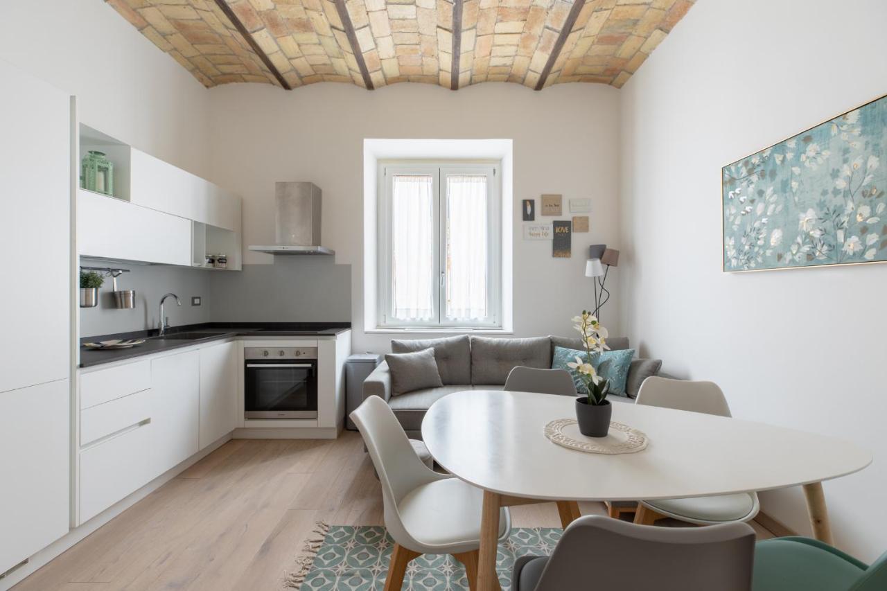 Iflat Saint Peter Bright Apartment 로마 외부 사진
