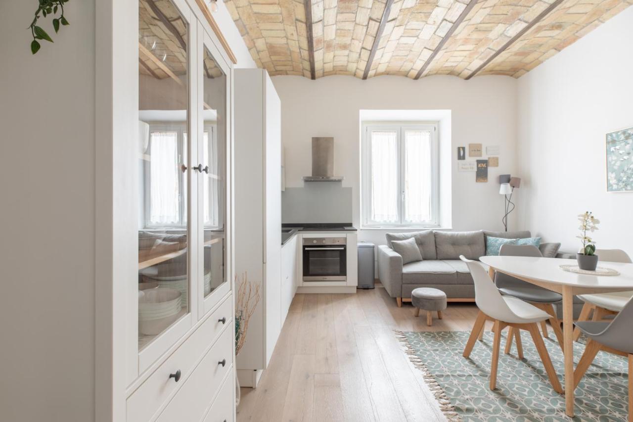 Iflat Saint Peter Bright Apartment 로마 외부 사진